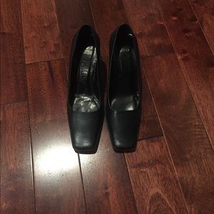 Gently worn Coach pumps